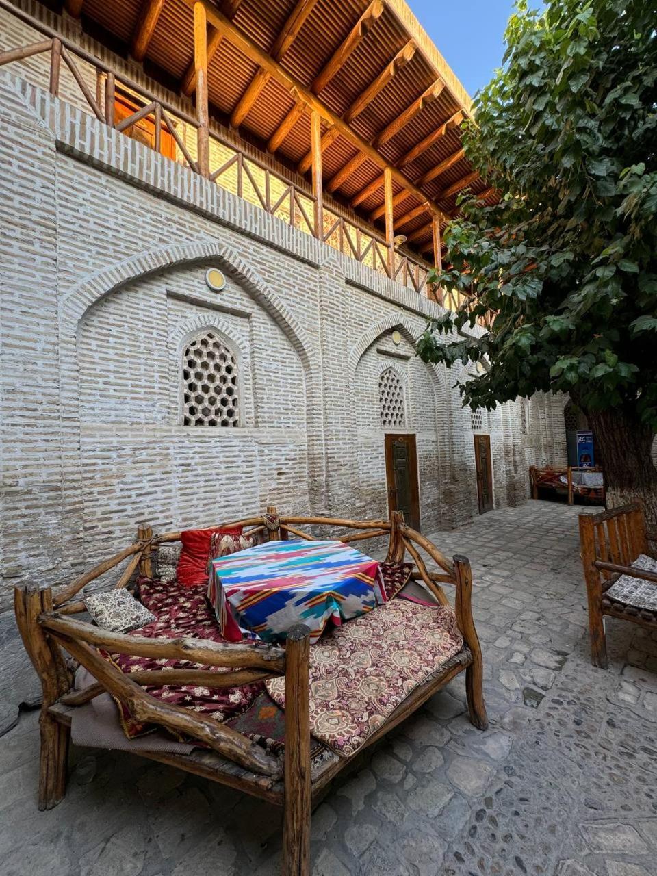 Ohun 18Th Century Caravansarai Buhara Exterior foto