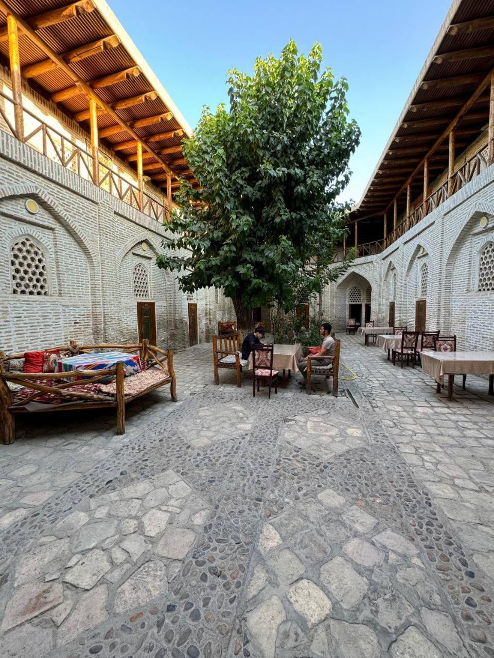Ohun 18Th Century Caravansarai Buhara Exterior foto