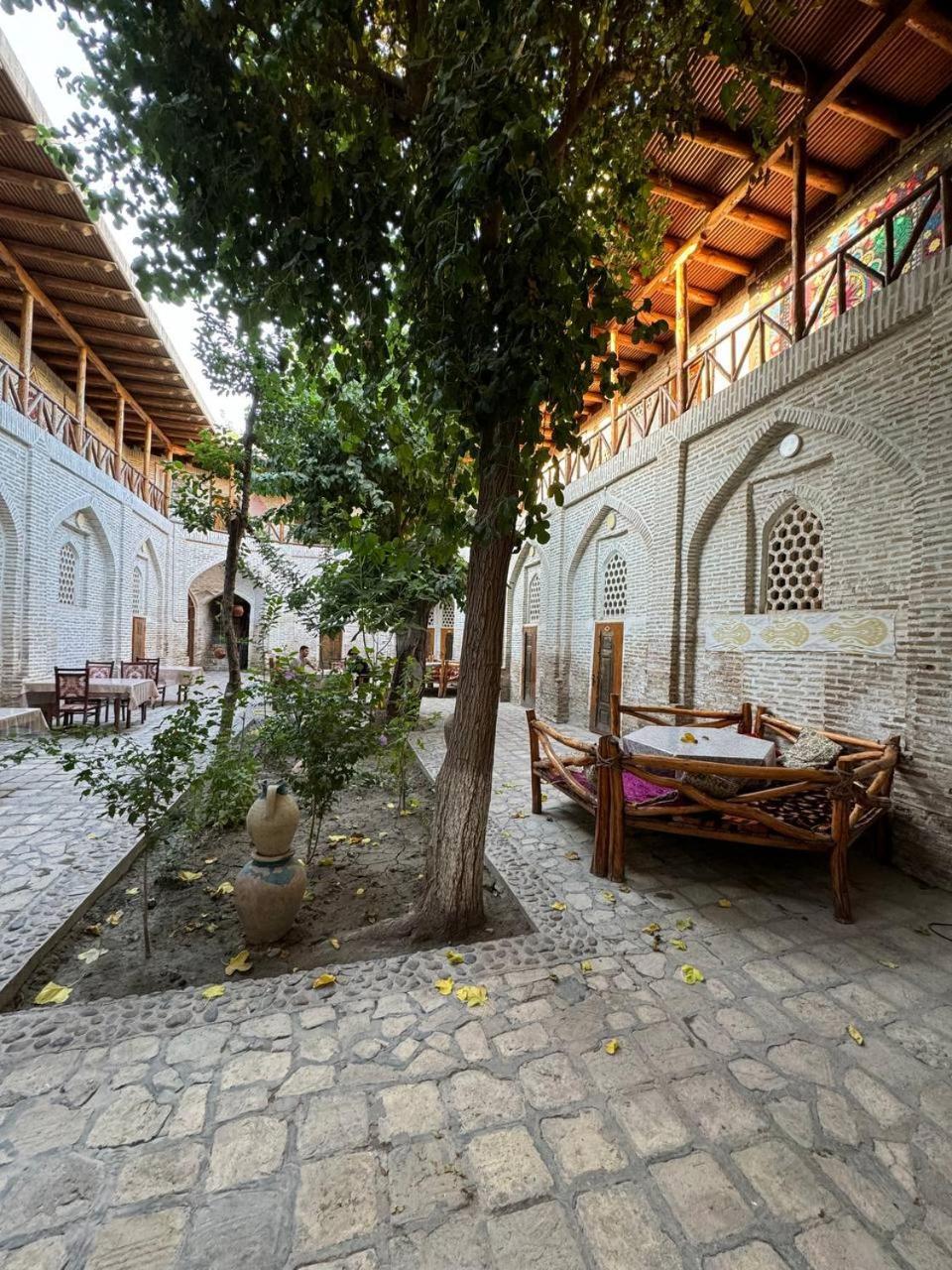 Ohun 18Th Century Caravansarai Buhara Exterior foto