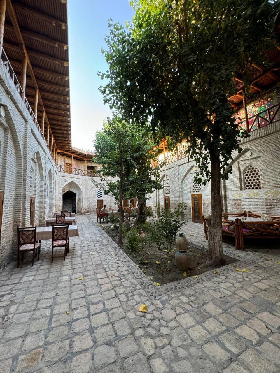 Ohun 18Th Century Caravansarai Buhara Exterior foto