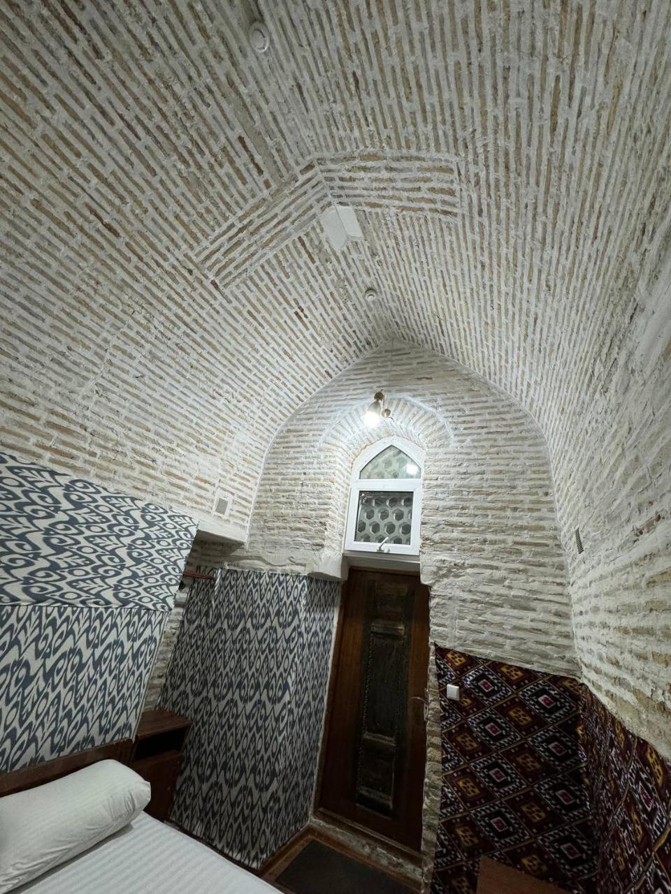 Ohun 18Th Century Caravansarai Buhara Exterior foto